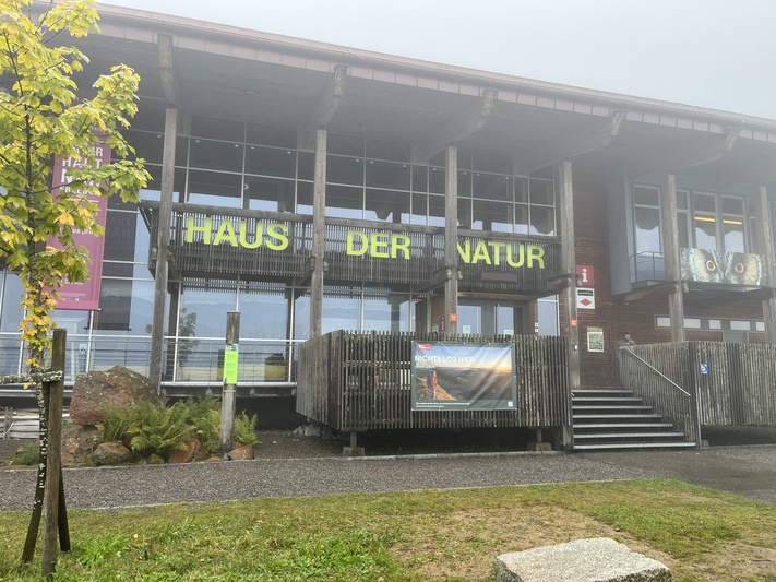 Haus_der_Natur.JPG